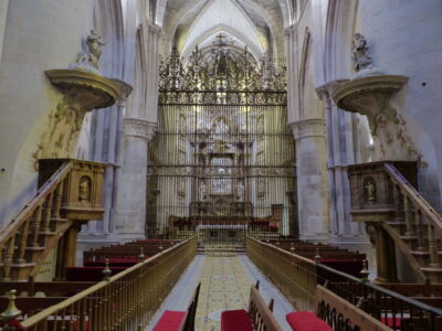 Pulpits & altar