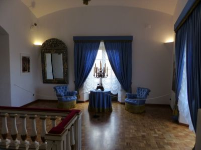 castle room