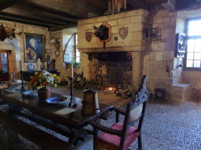 Dining room w/stone floor